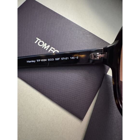 Tom Ford Women\'s Sunglasses Dark Havana Full Rim Frame Brown Lens FT1034 52F